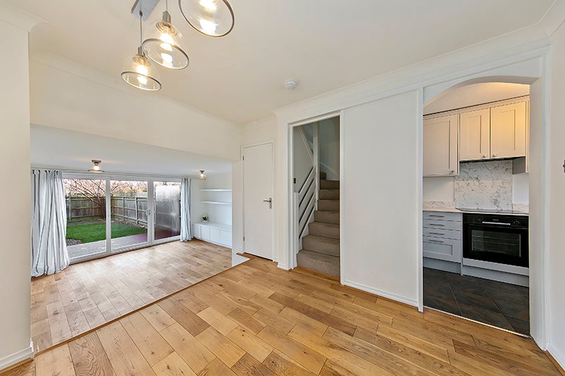 House Shaftesbury Way in Greater London