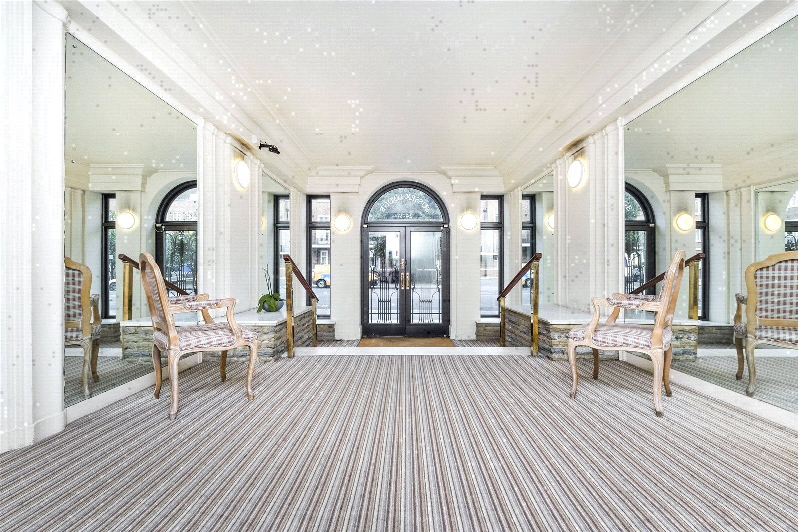 Flat Stanhope Terrace in City of Westminster