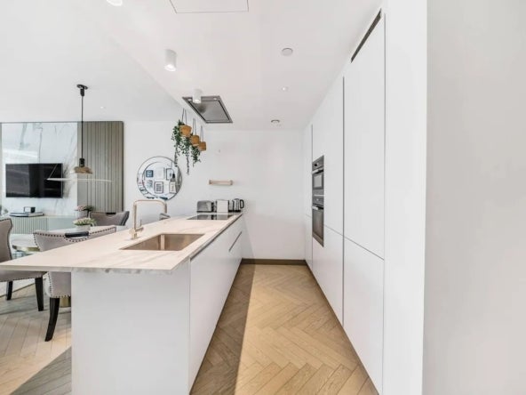 Flat Lodge Road in City of Westminster