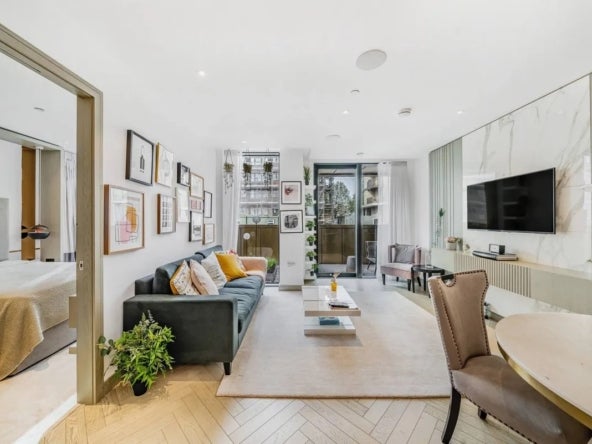 Flat Lodge Road in City of Westminster