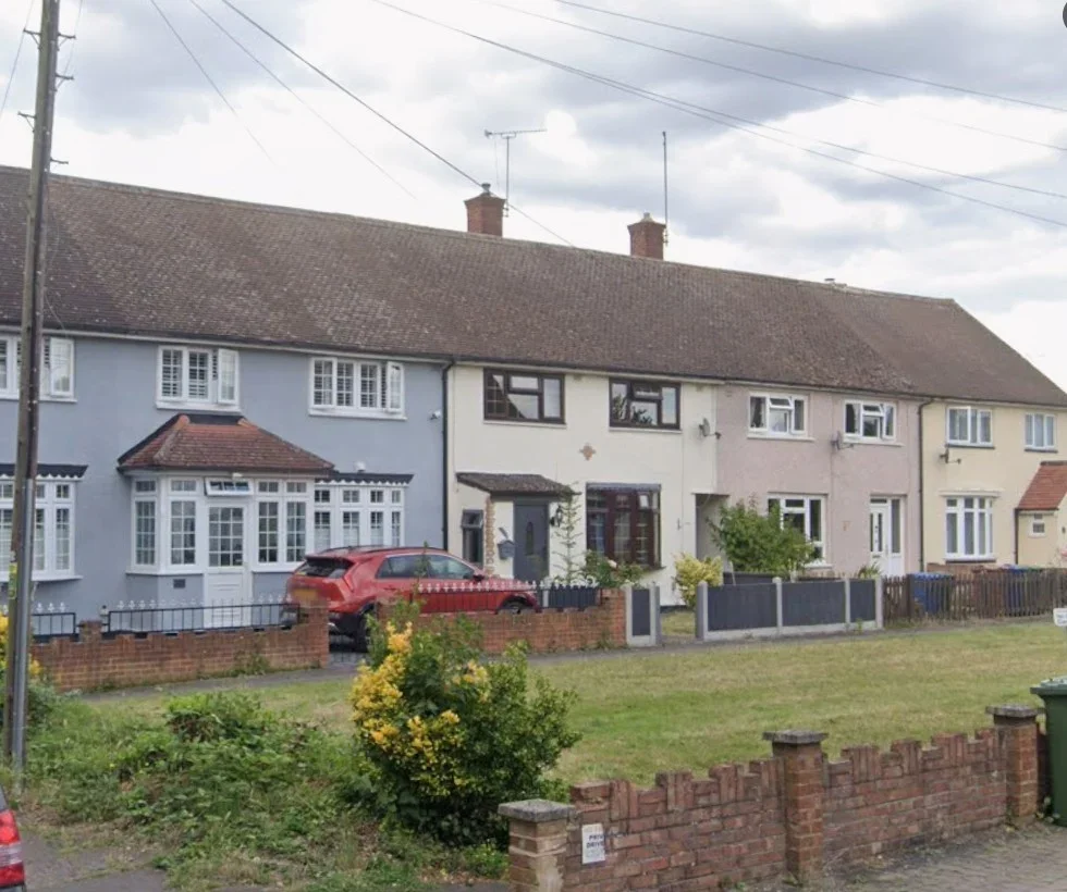 Flat Elmdon Road in South Ockendon