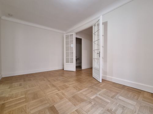 Flat Boulevard Murat in Paris