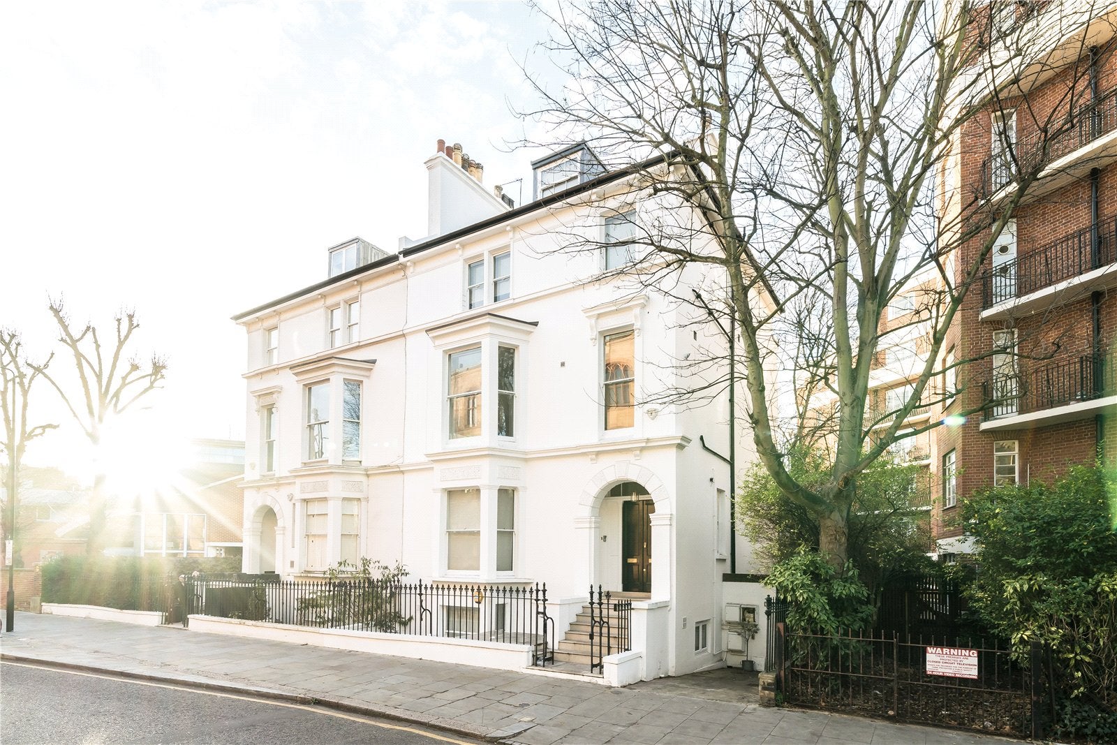 Flat Addison Road in Greater London
