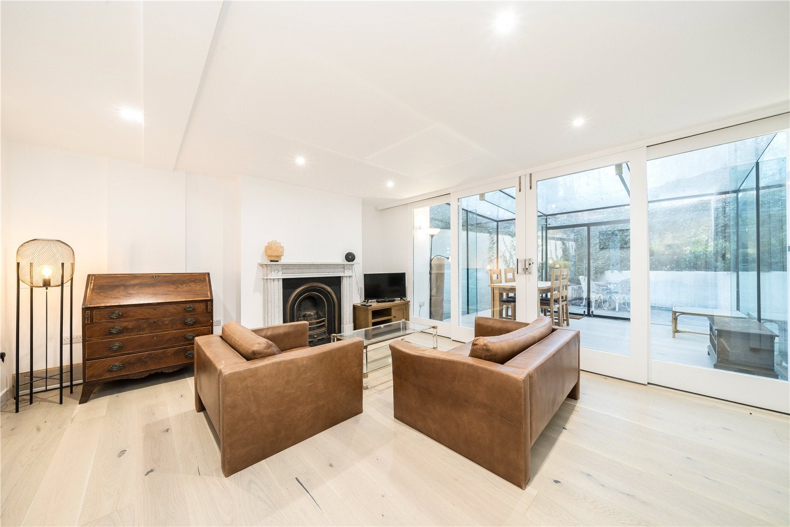 Flat Addison Road in Greater London