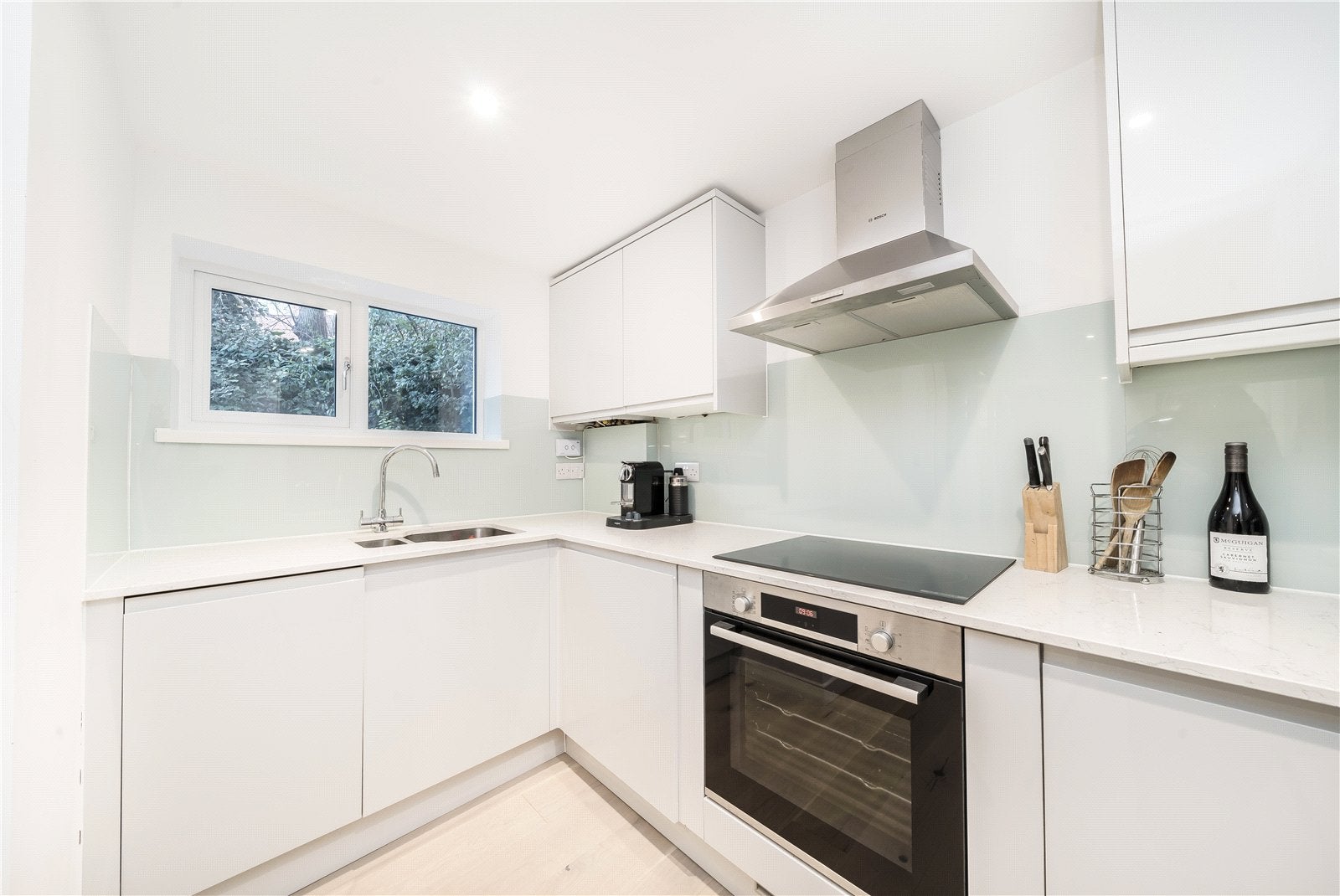 Flat Addison Road in Greater London