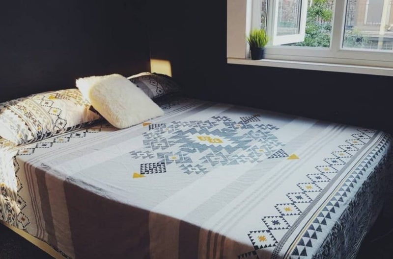 Flat Kingsland Road in Greater London