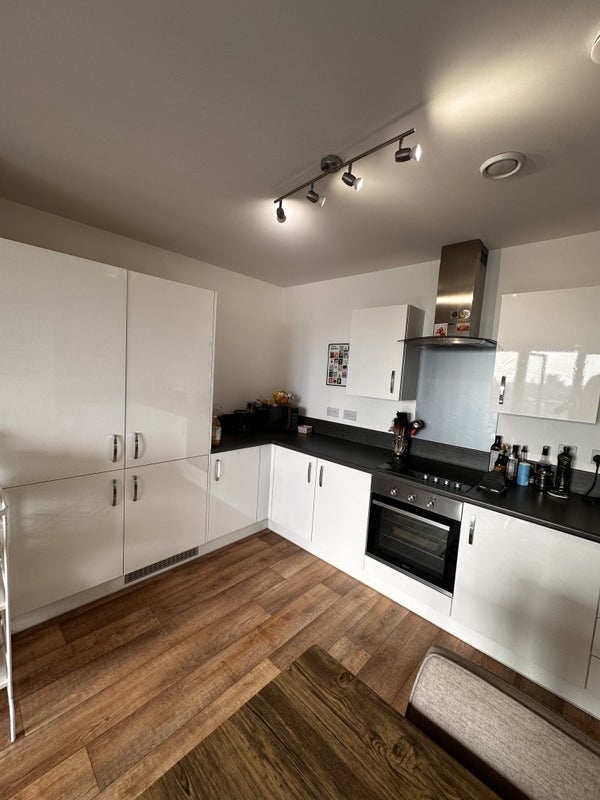 Room Loughborough Park in Greater London