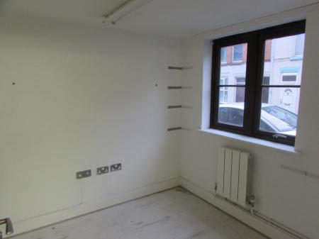 Flat Albert Road in Hinckley and Bosworth