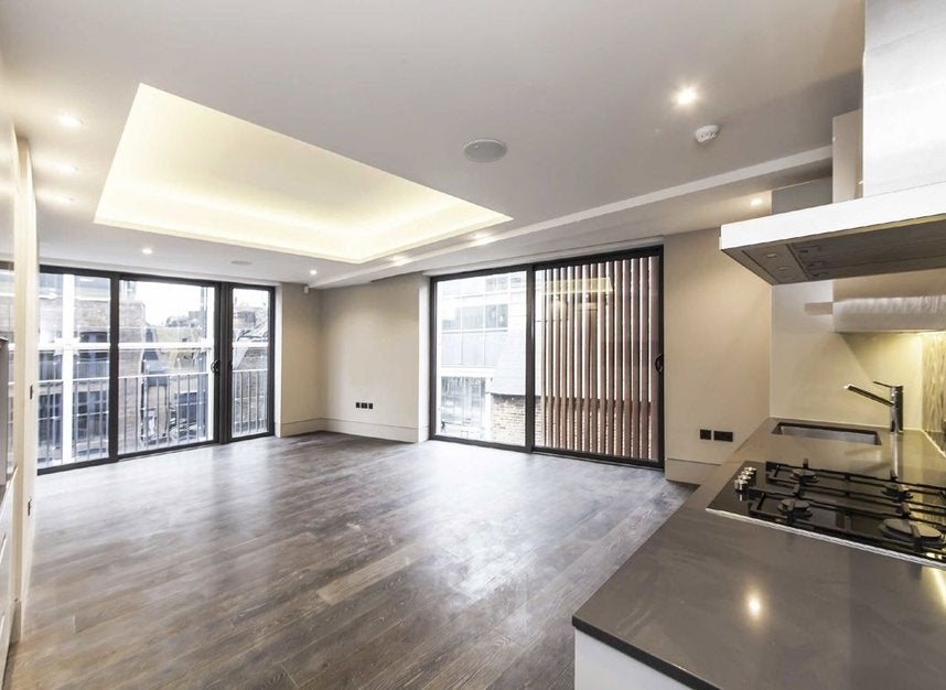 Flat North Mews in Greater London
