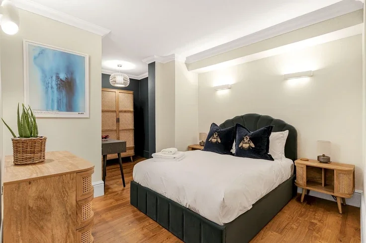 Flat Gloucester Place in City of Westminster