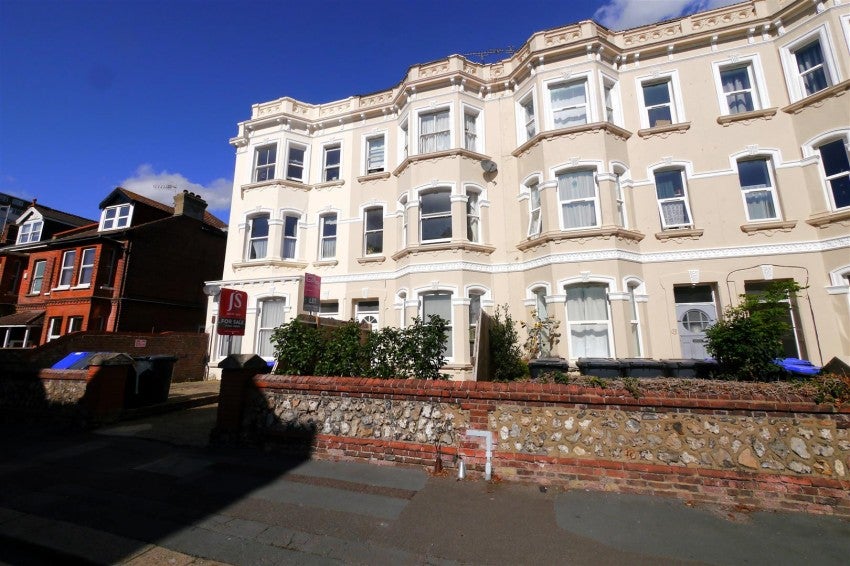 Flat Rowlands Road in Worthing