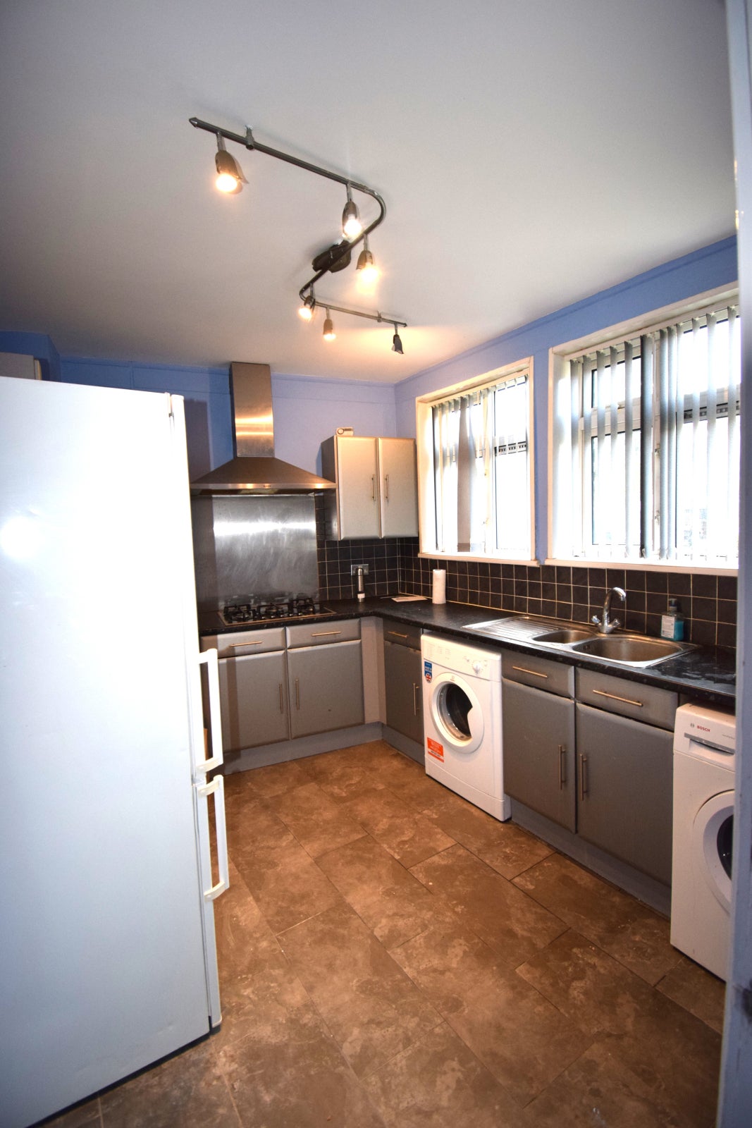 House Fieldway in Greater London