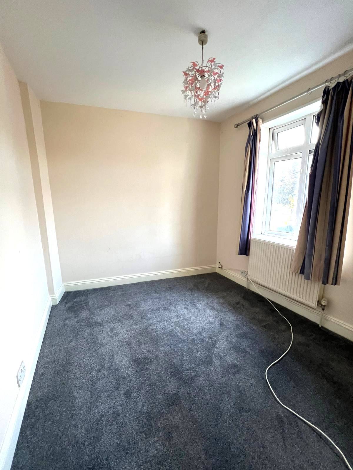 House Fieldway in Greater London