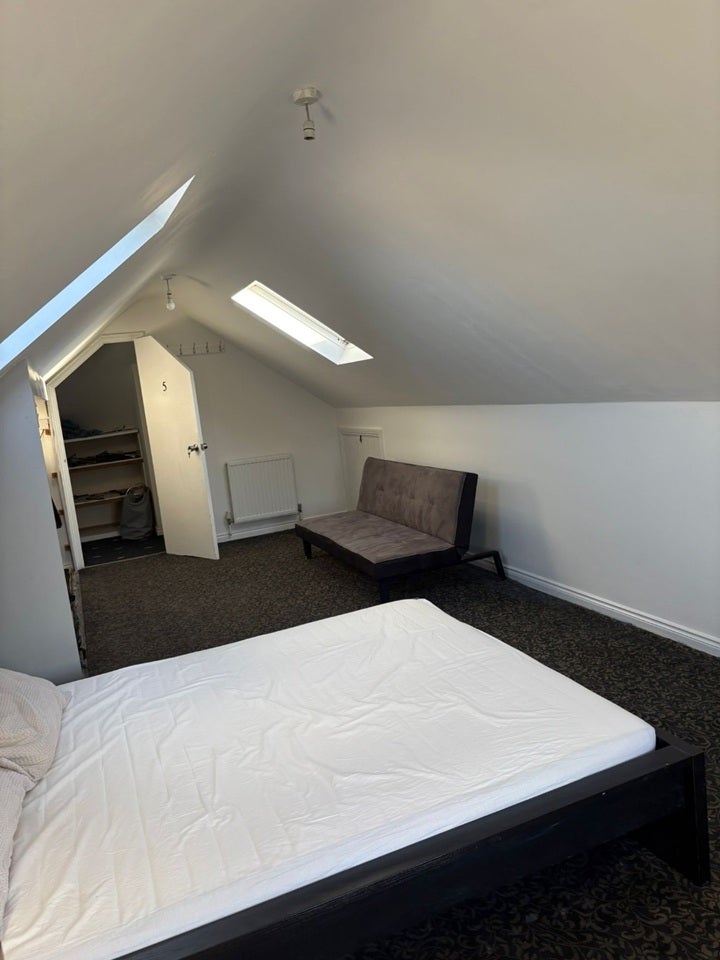 Room Avery Hill Road in Greater London