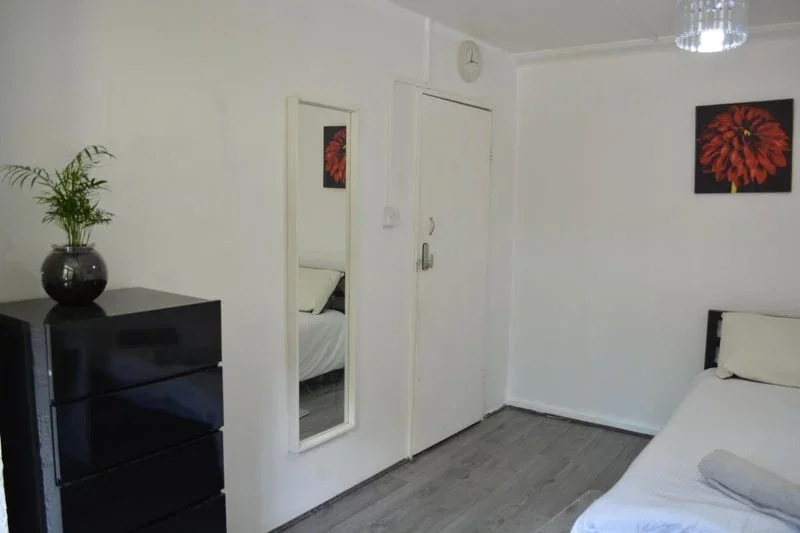 Room Knottisford Street in Greater London