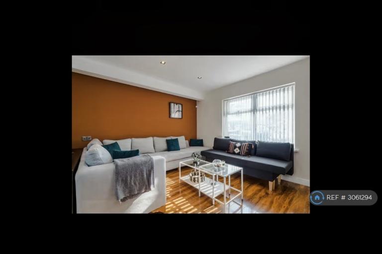 House Gorse Crescent in Trafford