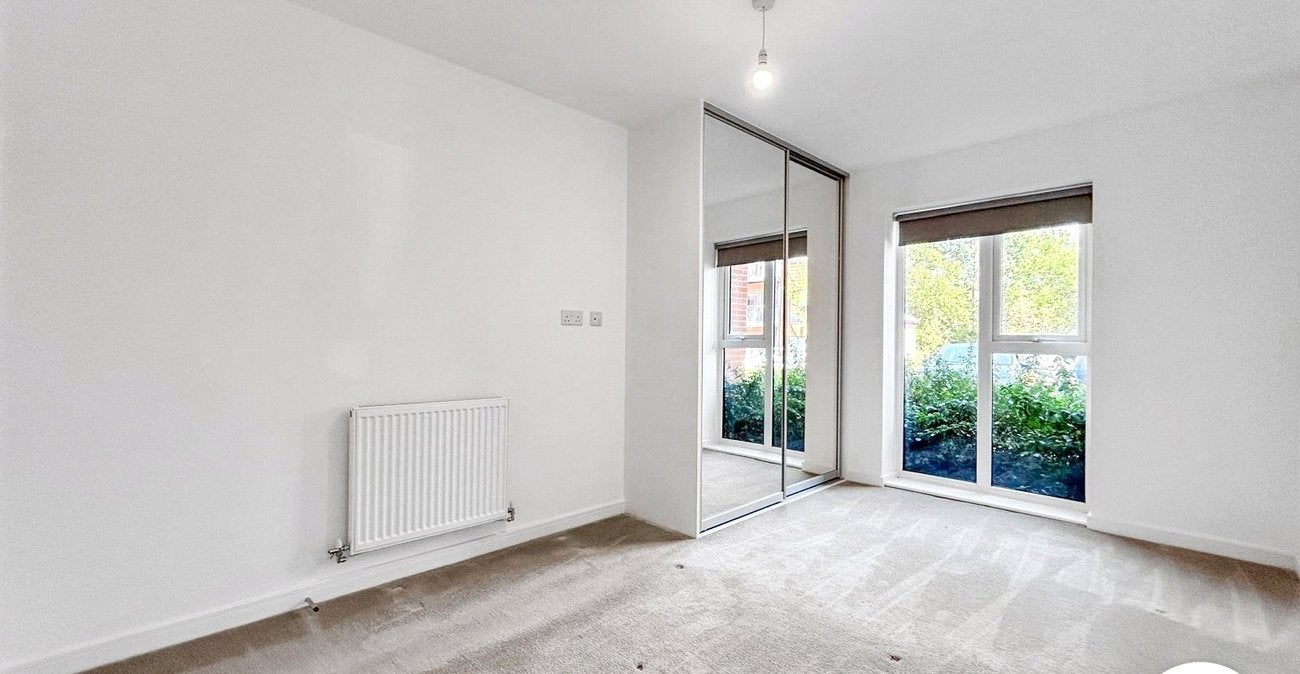 Flat Abbey Wood Road in Tonbridge and Malling