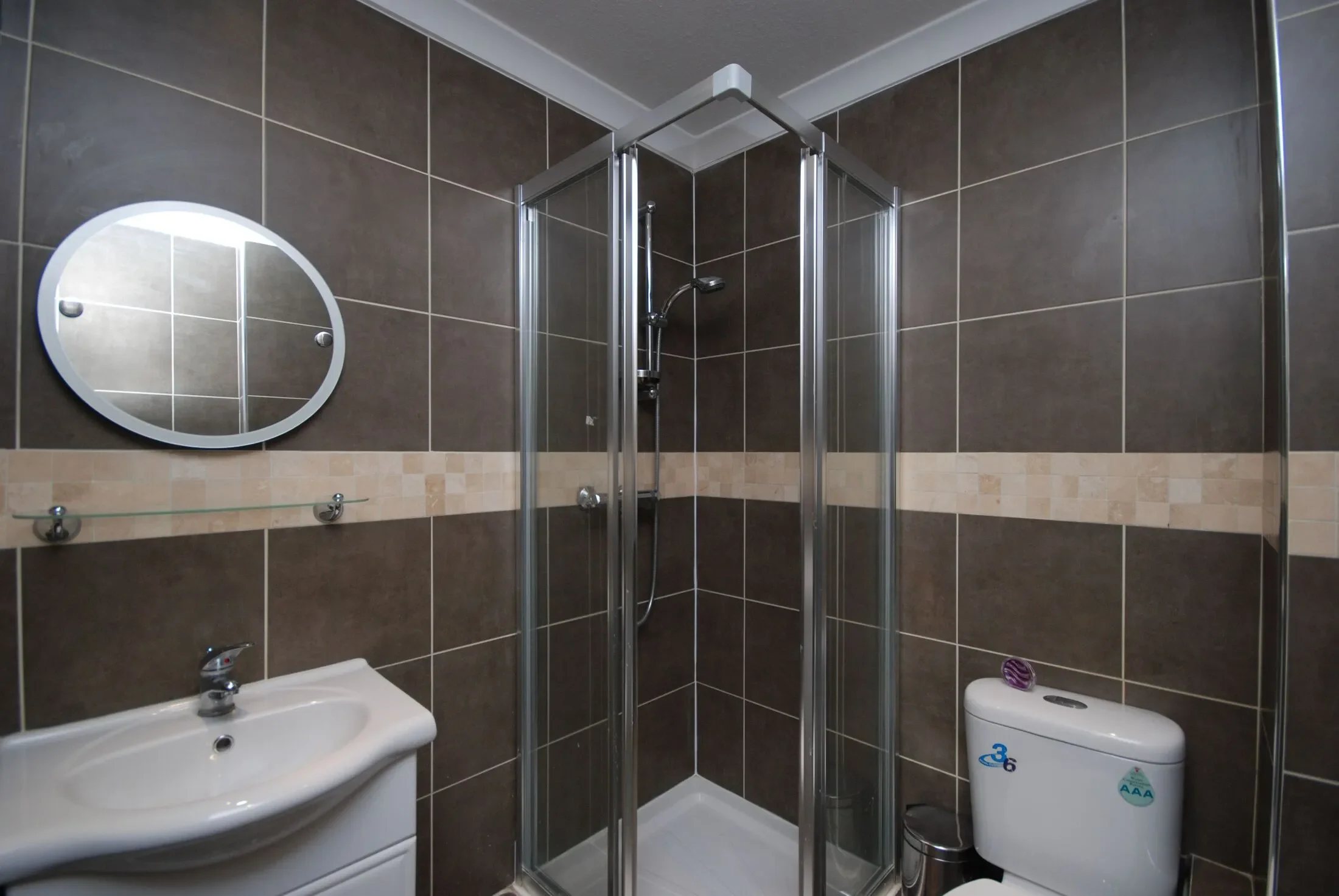 Flat Elvaston Place in Greater London