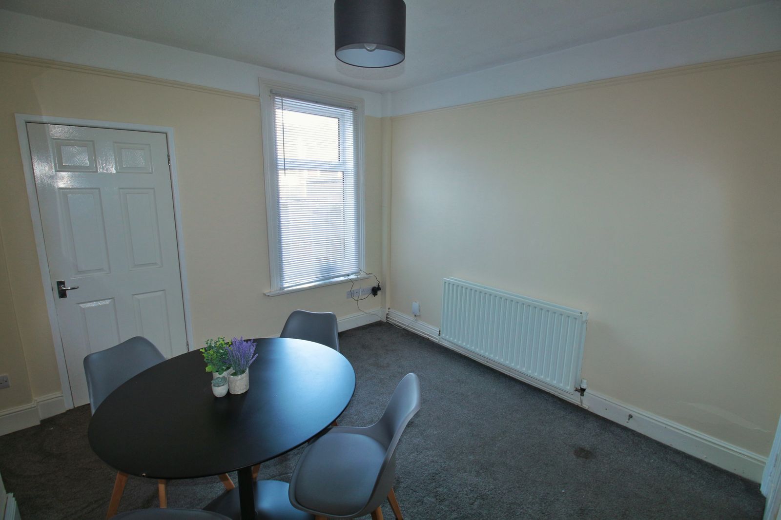 Room Derwent Street in Lincoln