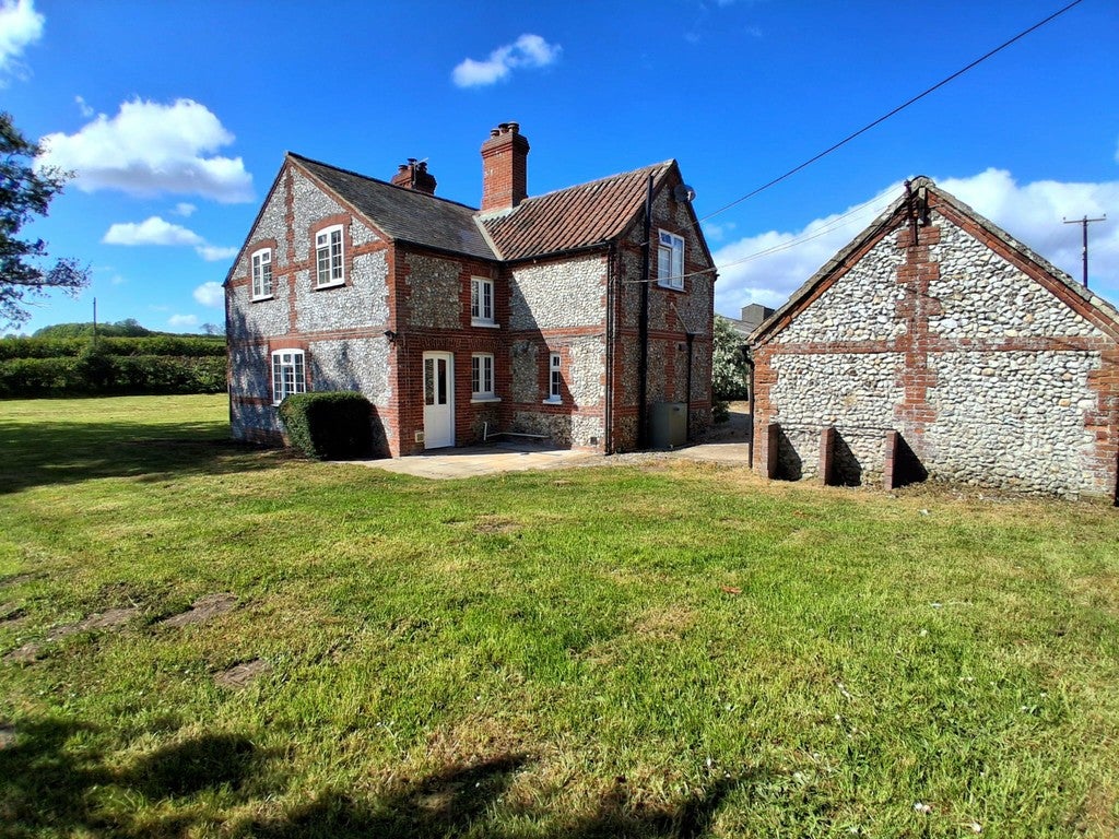 House Swaffham Road in Breckland District