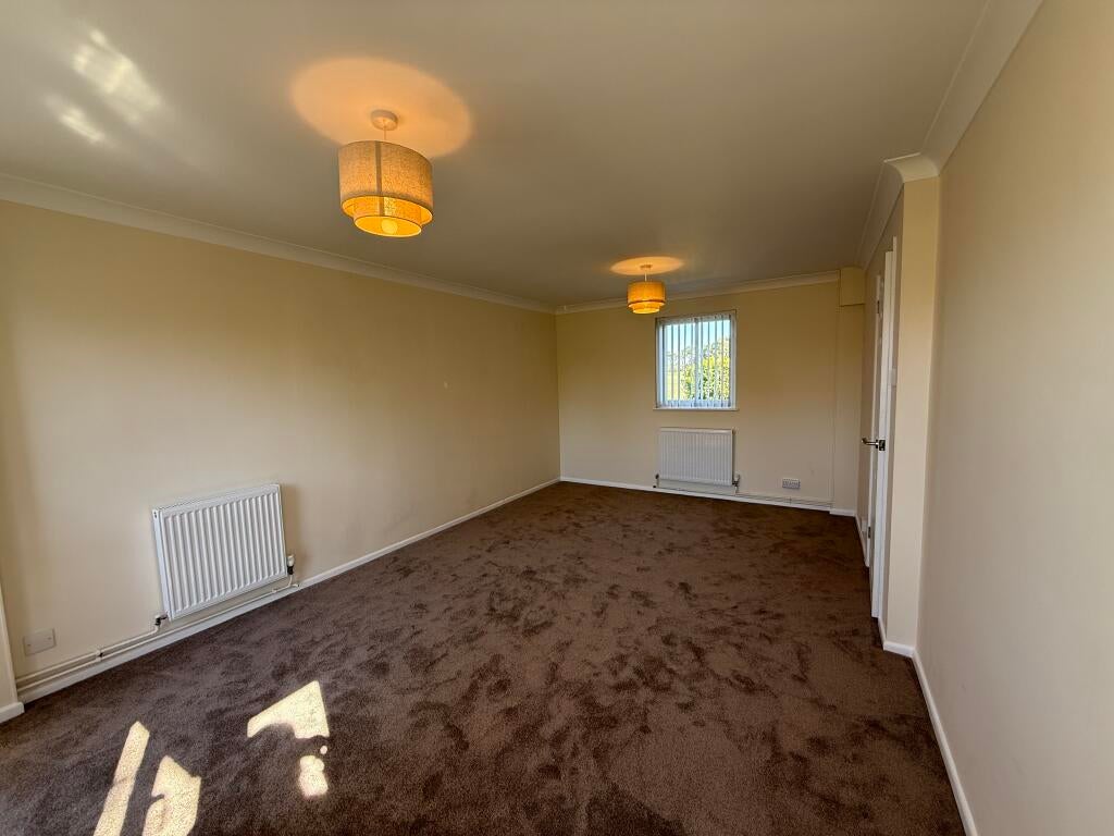 House Emmanuel Close in Mildenhall