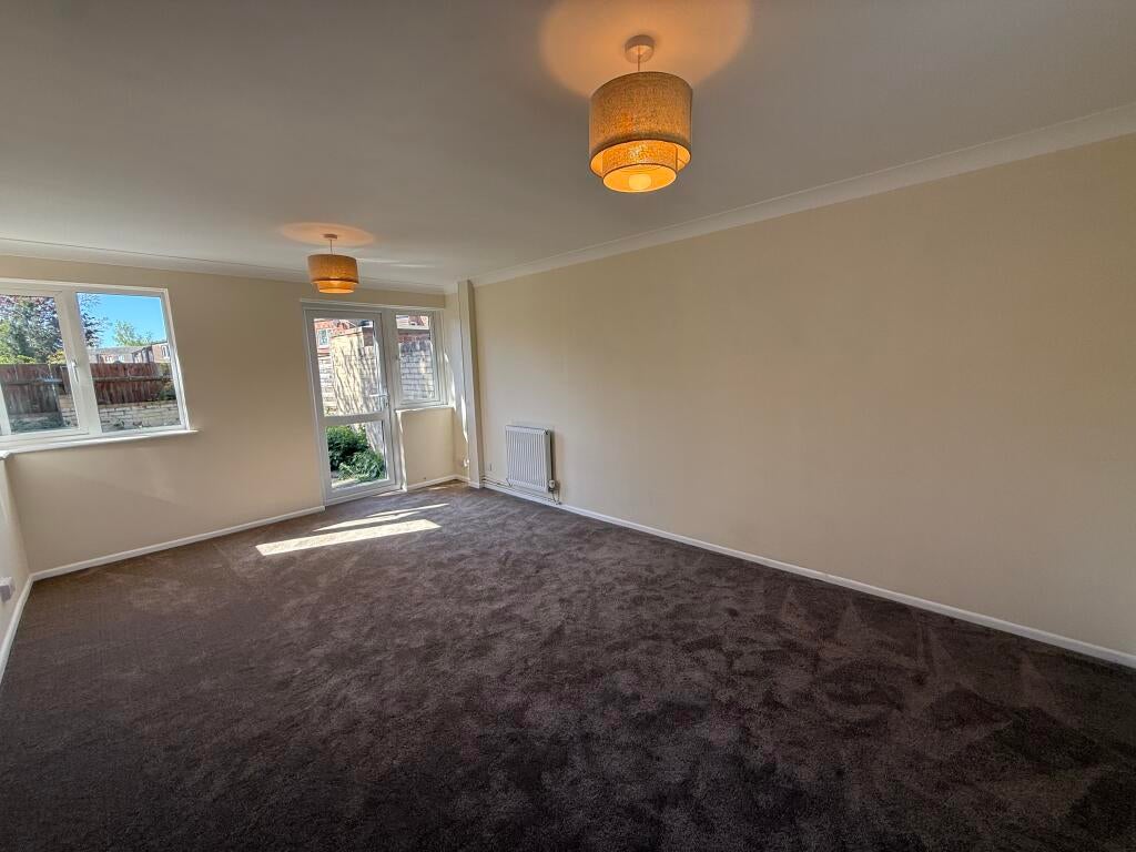 House Emmanuel Close in Mildenhall