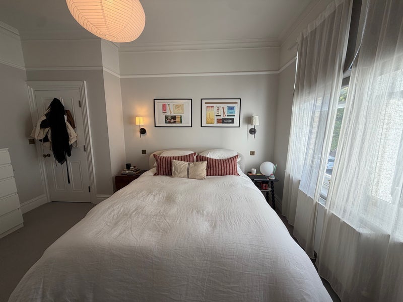 Room Crosland Place in Greater London