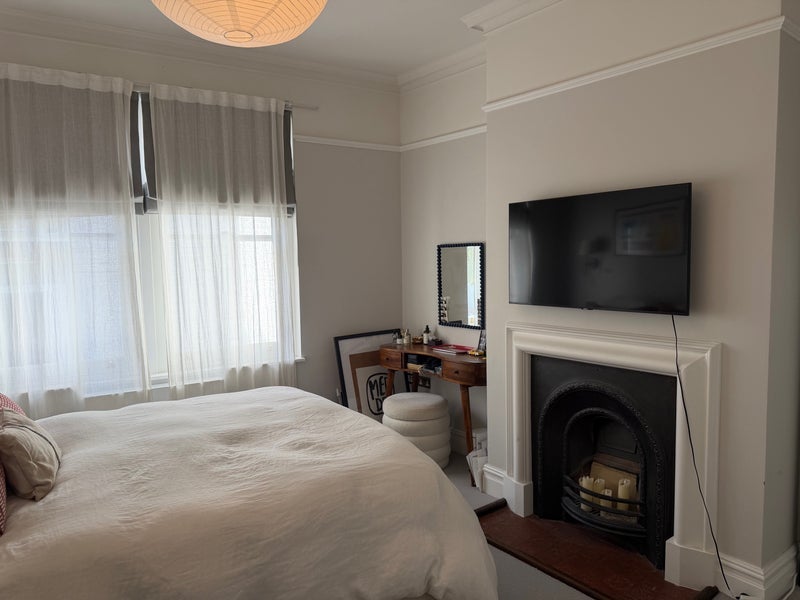 Room Crosland Place in Greater London