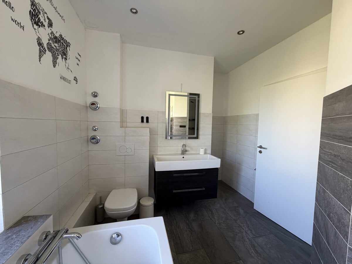 Wohnung Elcknerplatz in Berlin