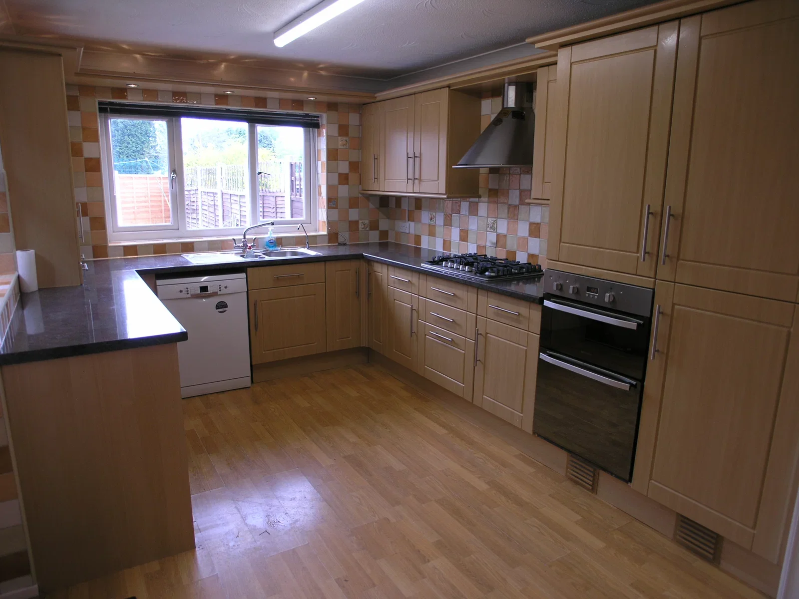 House Larch Road in Dudley