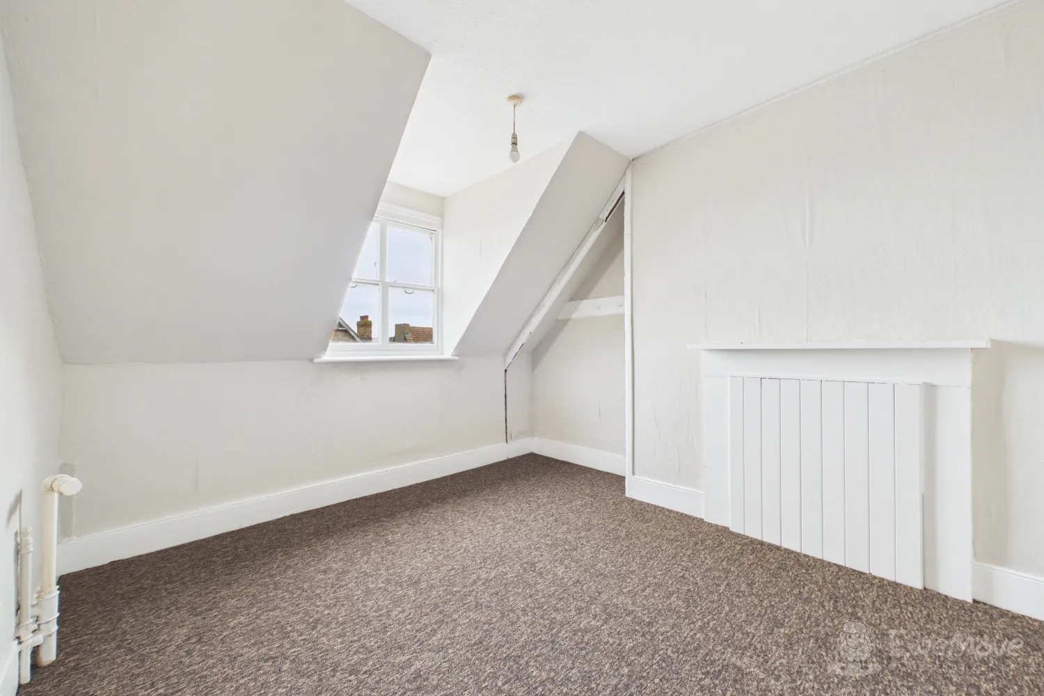 Room Westbourne Gardens in Folkestone and Hythe District