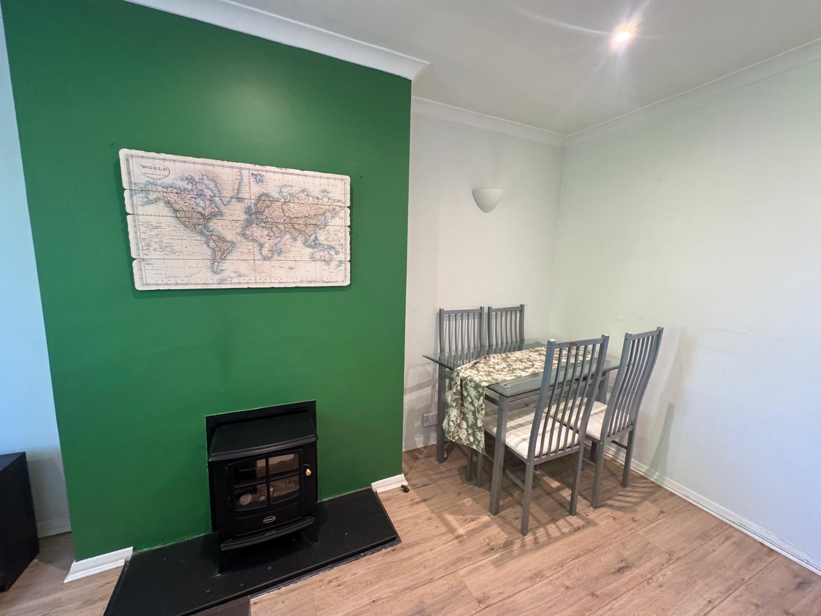 Flat Cambray Road in Greater London