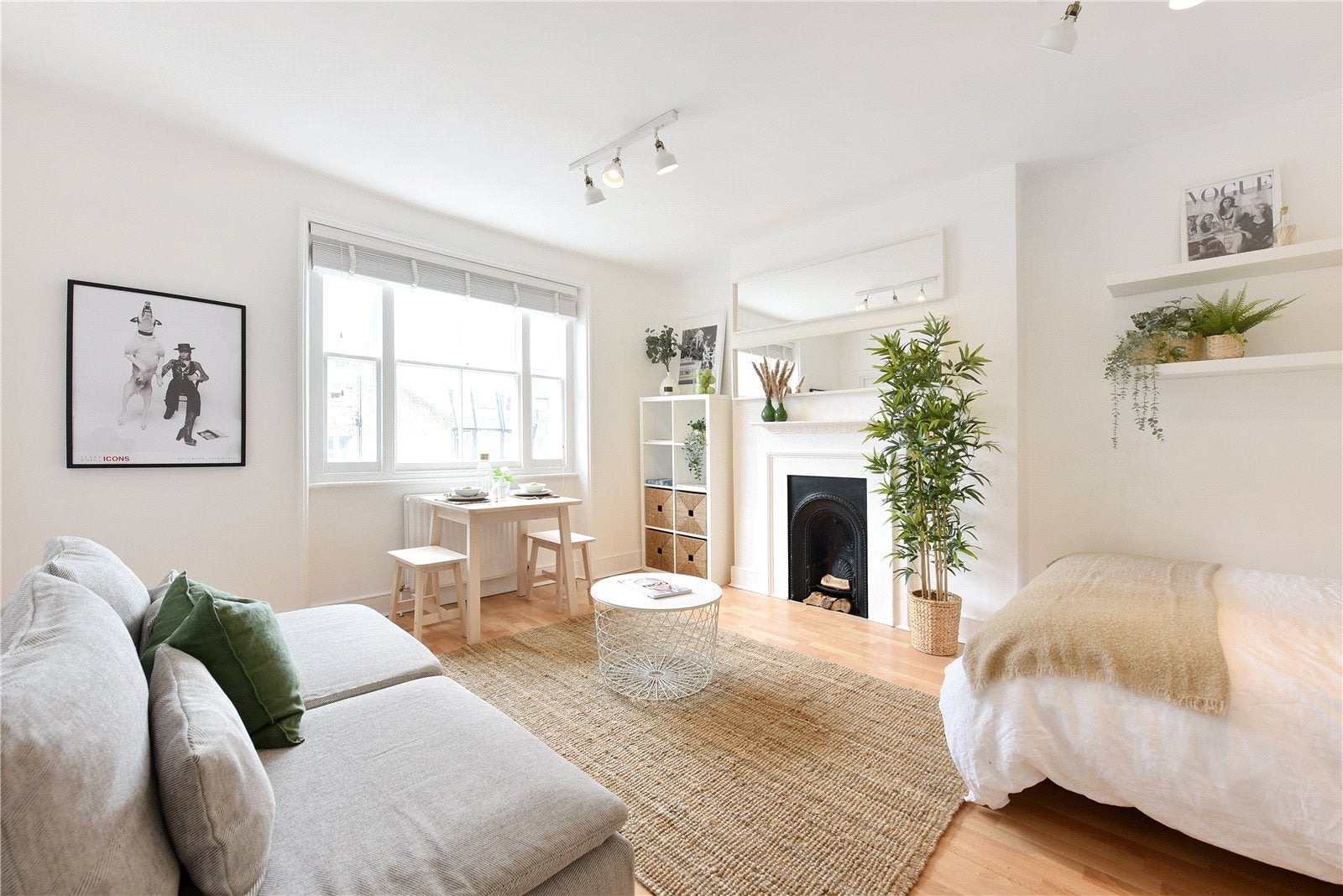 Flat Nottingham Place in City of Westminster