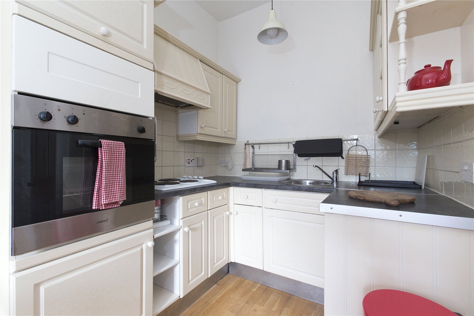 Flat Merchiston Grove in City of Edinburgh