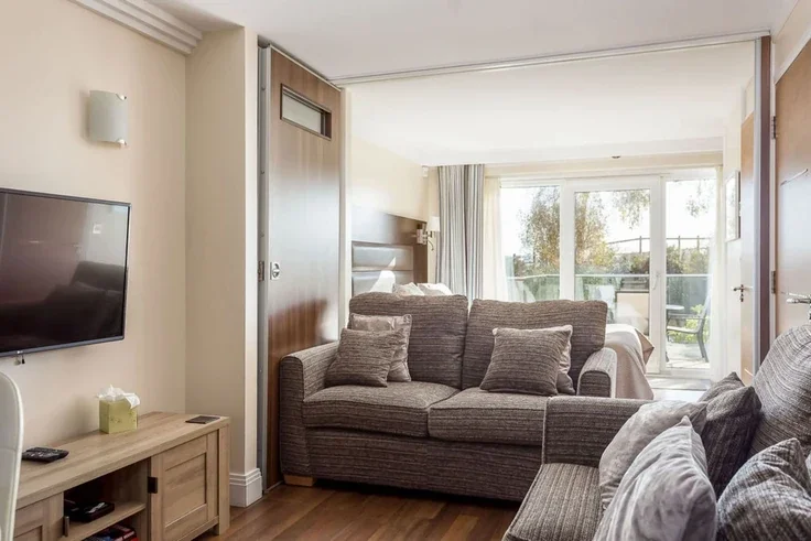Flat Studland Road in Bournemouth