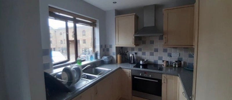 Room Portland Square in Greater London