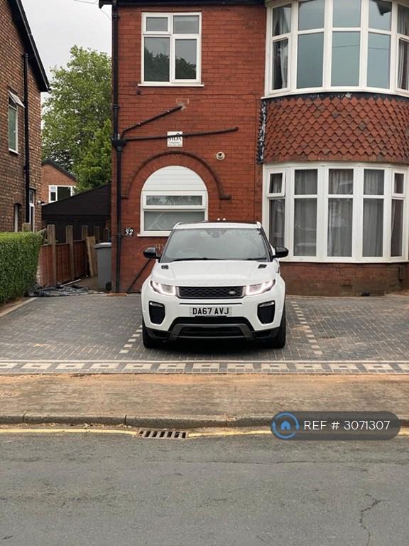 Flat Atkinson Road in Trafford