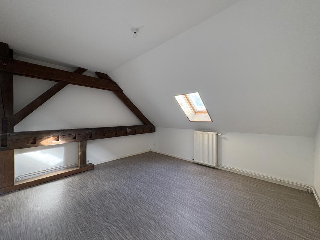 Appartement Rue Cécilia Gazanière à Launois-sur-Vence