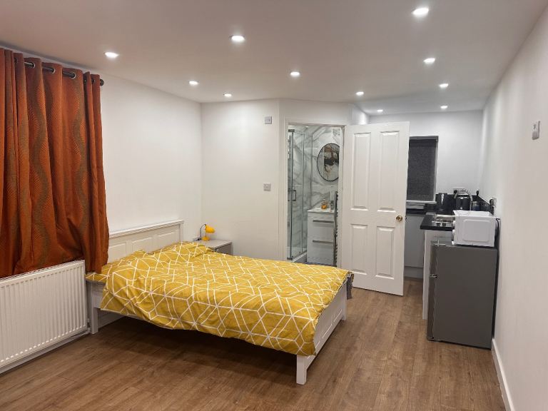 Flat Deal Grove in South Cambridgeshire