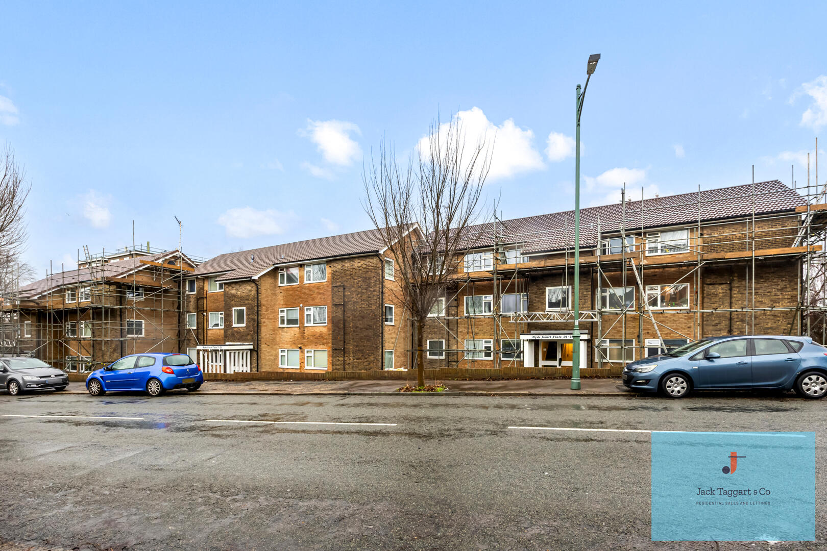 Flat Hangleton Road in Portslade by Sea