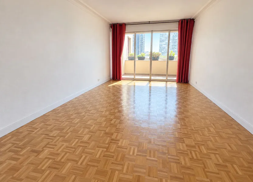 Appartement Rue Saint-Charles à Paris