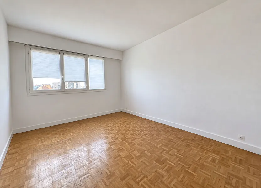 Appartement Rue Saint-Charles à Paris