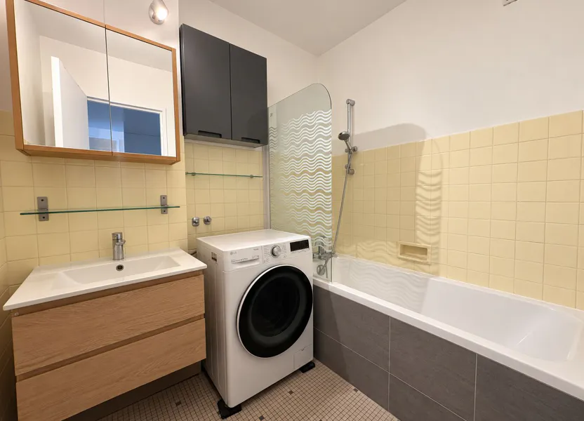 Appartement Rue Saint-Charles à Paris