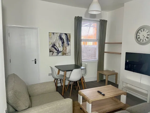 House Park Retreat in Sandwell