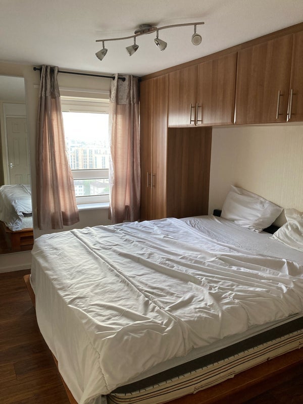 Room St. Mungo Place in Glasgow