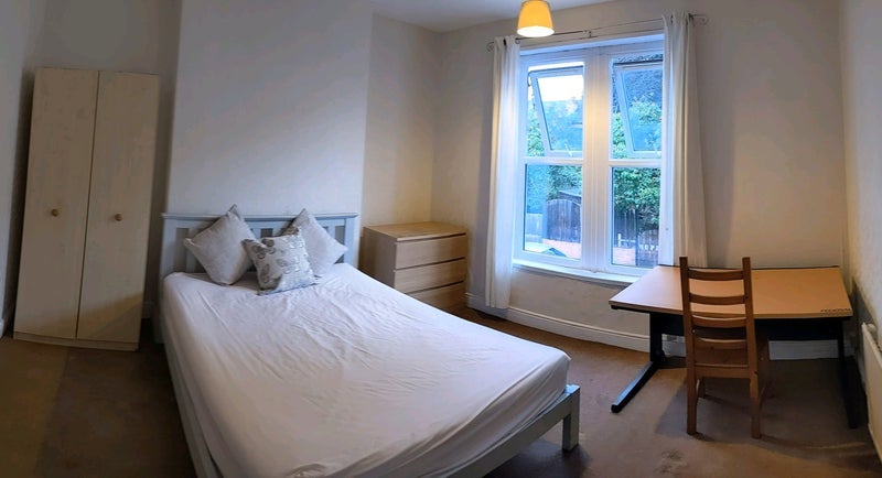 Room Daybrook Street in Nottingham