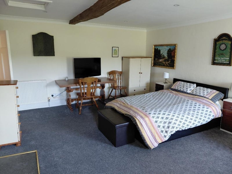 Room Clarks Lane in Stratford-on-Avon