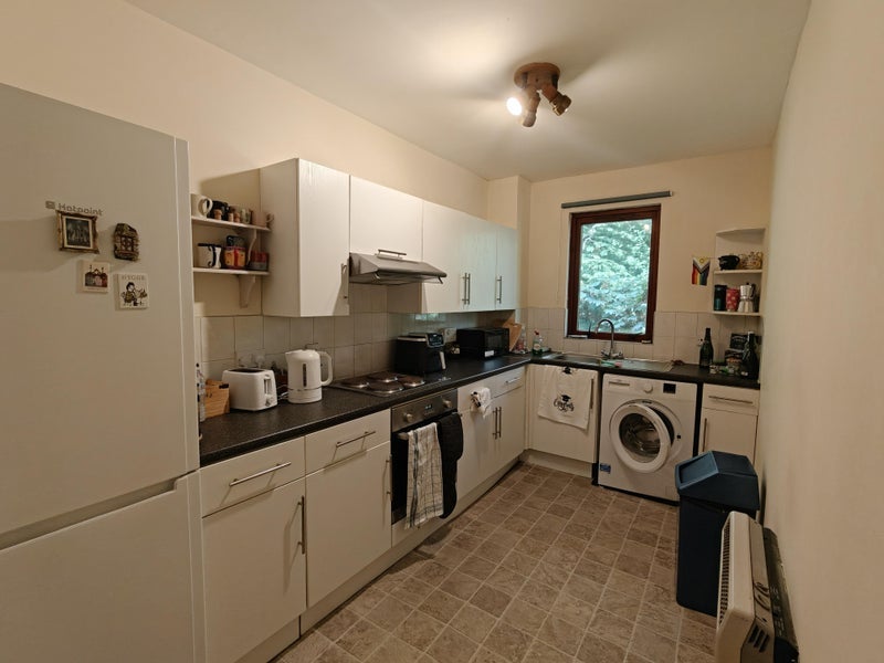 Room Fortrose Street in Glasgow