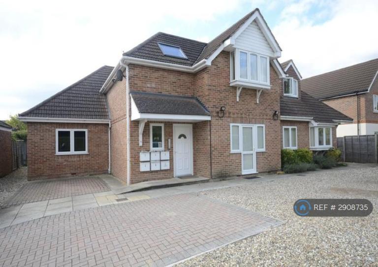 Flat Wokingham Road in Reading