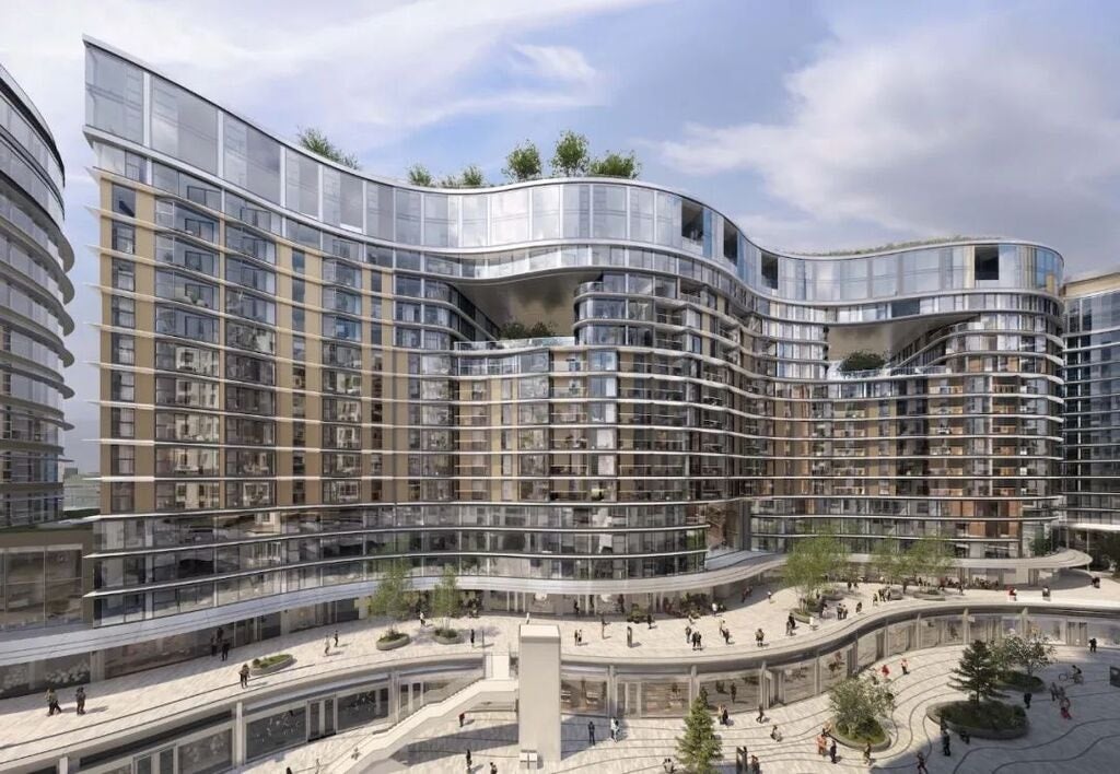 Flat Circus Road West in Greater London